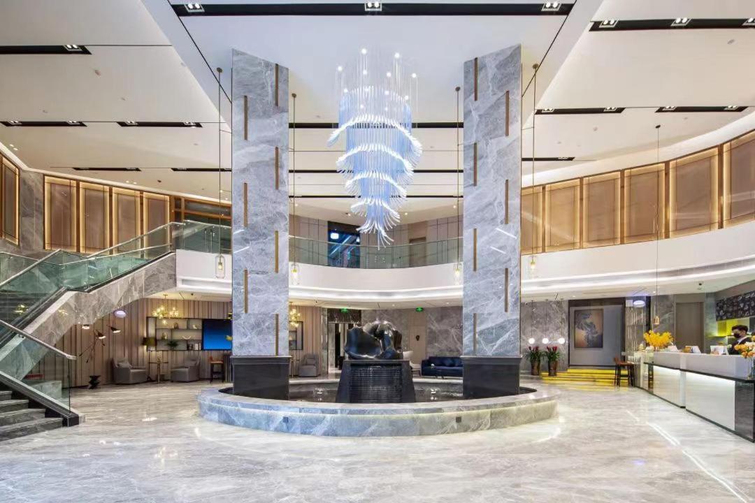 Yishang Hotel Wuzhou Wangcheng Plaza Longmu Temple Sanzongfu Branch Εξωτερικό φωτογραφία